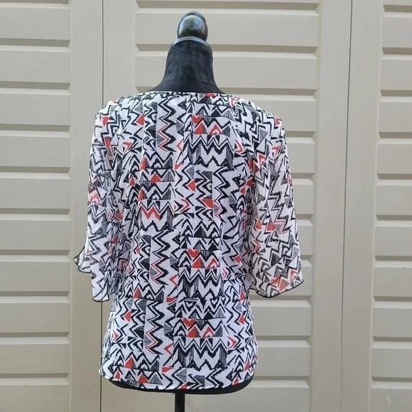 By By Top Aztec Print Sheer Button Front Tie Black White Red Cold Cut Sleeves L - Picture 12 of 12